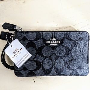 NWT Coach Signature Double Corner Zip Wristlet
